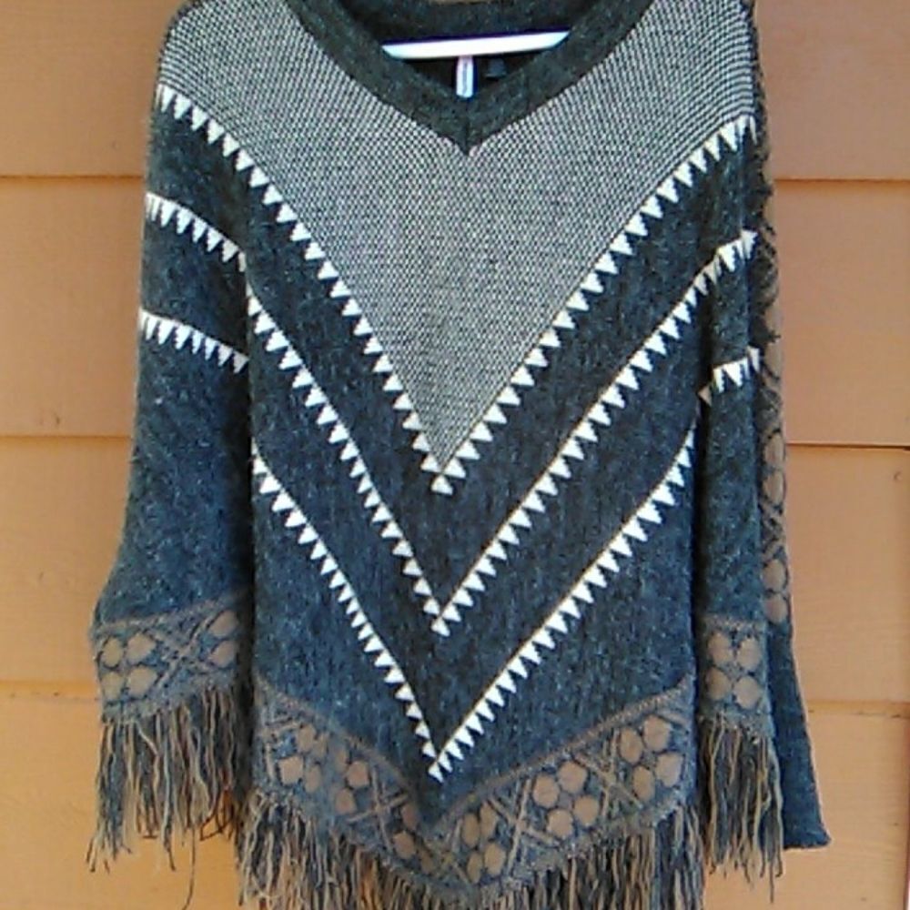 Love by Design Poncho with Sleeves